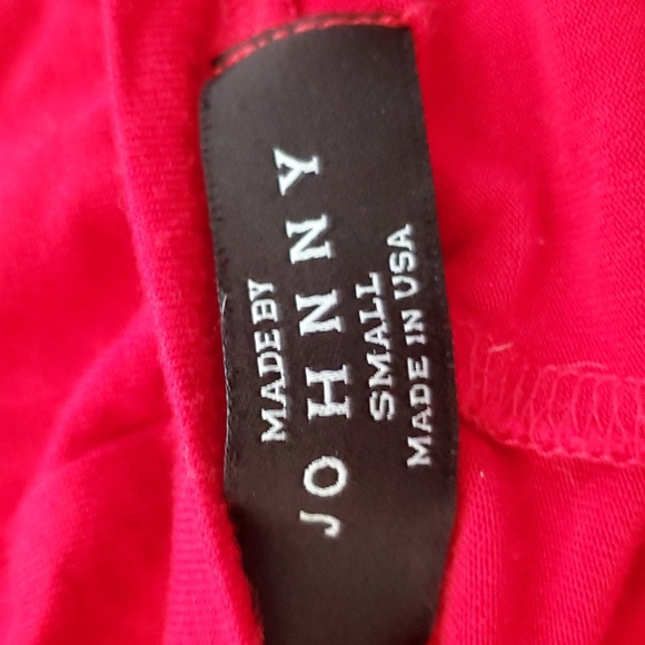 Made By Johnny Fire Engine Red Ruched V Neck Top - Picture 5 of 5